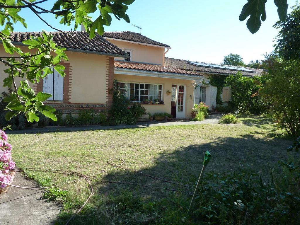 Bed and Breakfast Le Soubiran Berat Zewnętrze zdjęcie